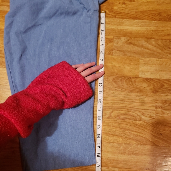 Womens Bon Worth Capri Pants With Embraioded Design - Picture 3 of 5